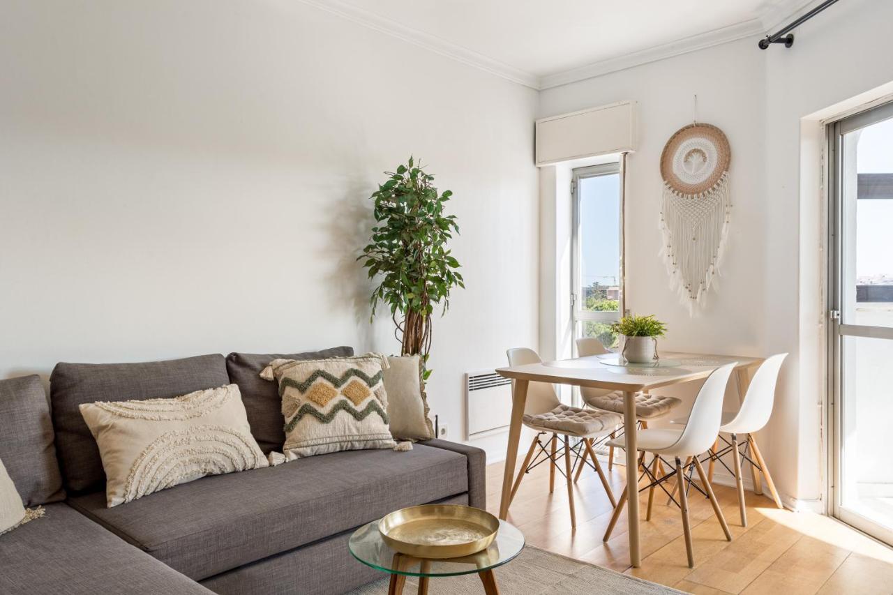 Ferienwohnung Joivy Bright Bohemian Flat In Cascais Exterior foto